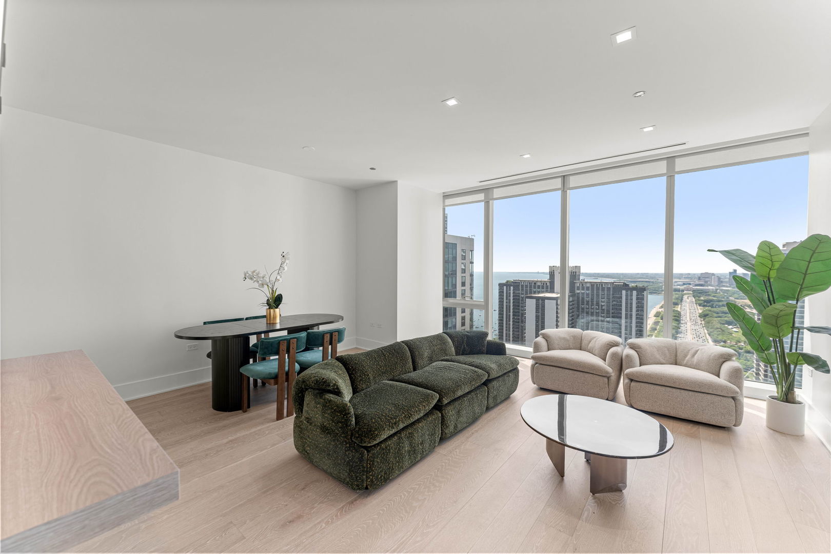 363 E Wacker Drive 2905 Property Photo 11