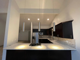 1508 Devonshire Drive Property Photo 4