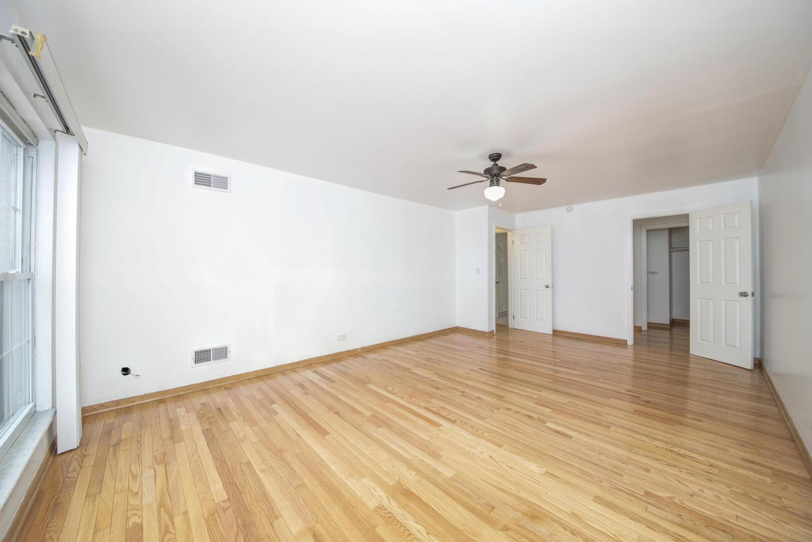 5300 Carriage Way Drive 107 Property Photo 15