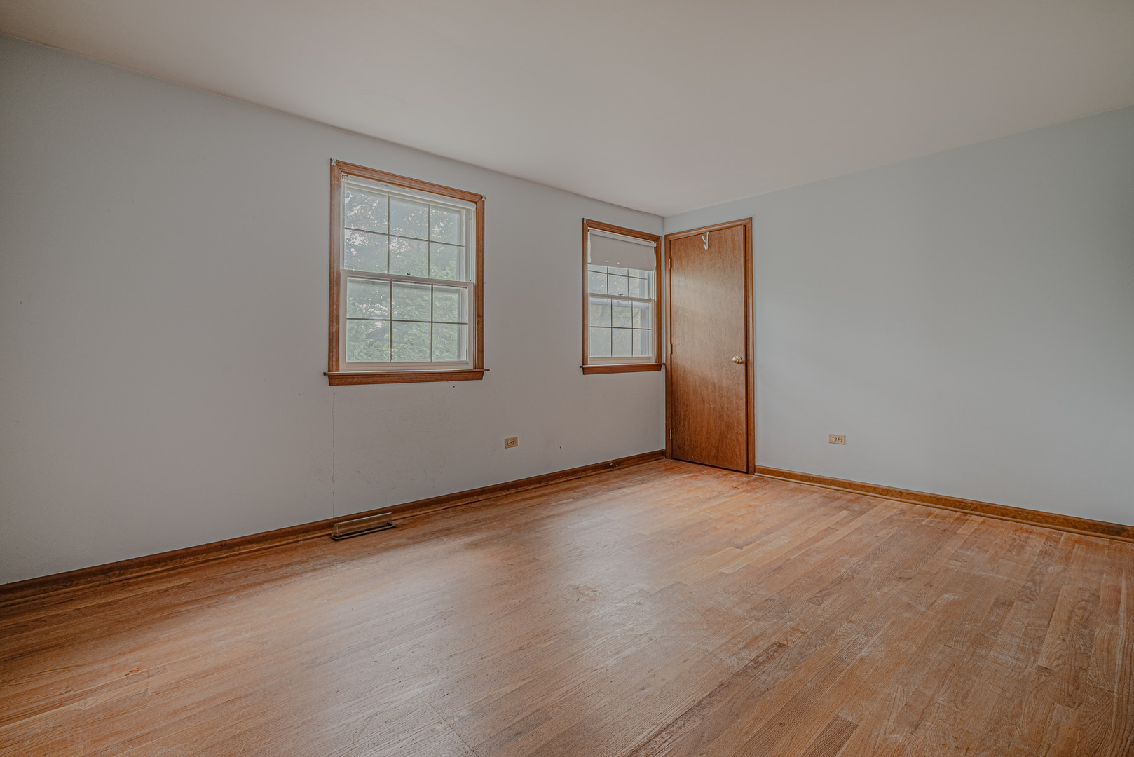 102 N Glendale Avenue Property Photo 17