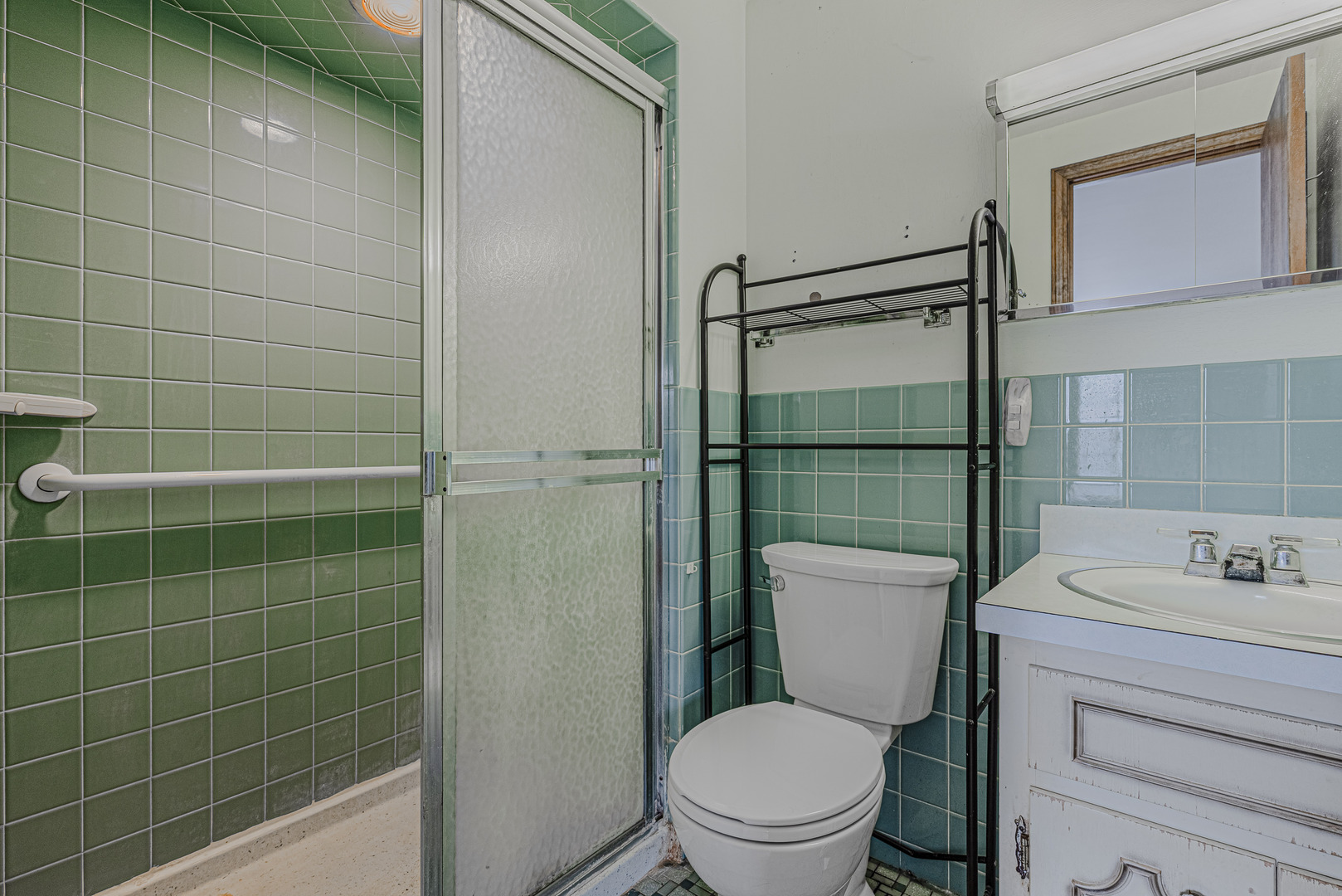 102 N Glendale Avenue Property Photo 22