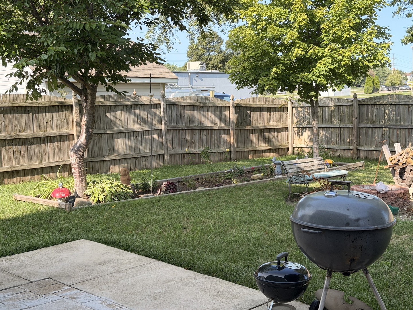 2000 Oakbrook Drive Property Photo 35