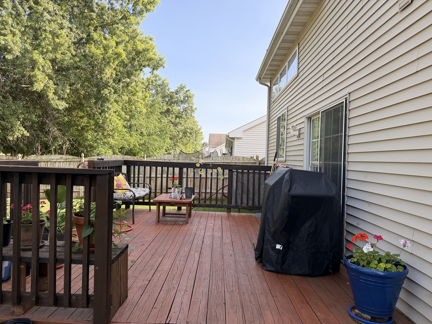 2000 Oakbrook Drive Property Photo 37
