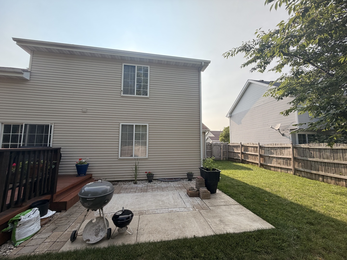 2000 Oakbrook Drive Property Photo 40