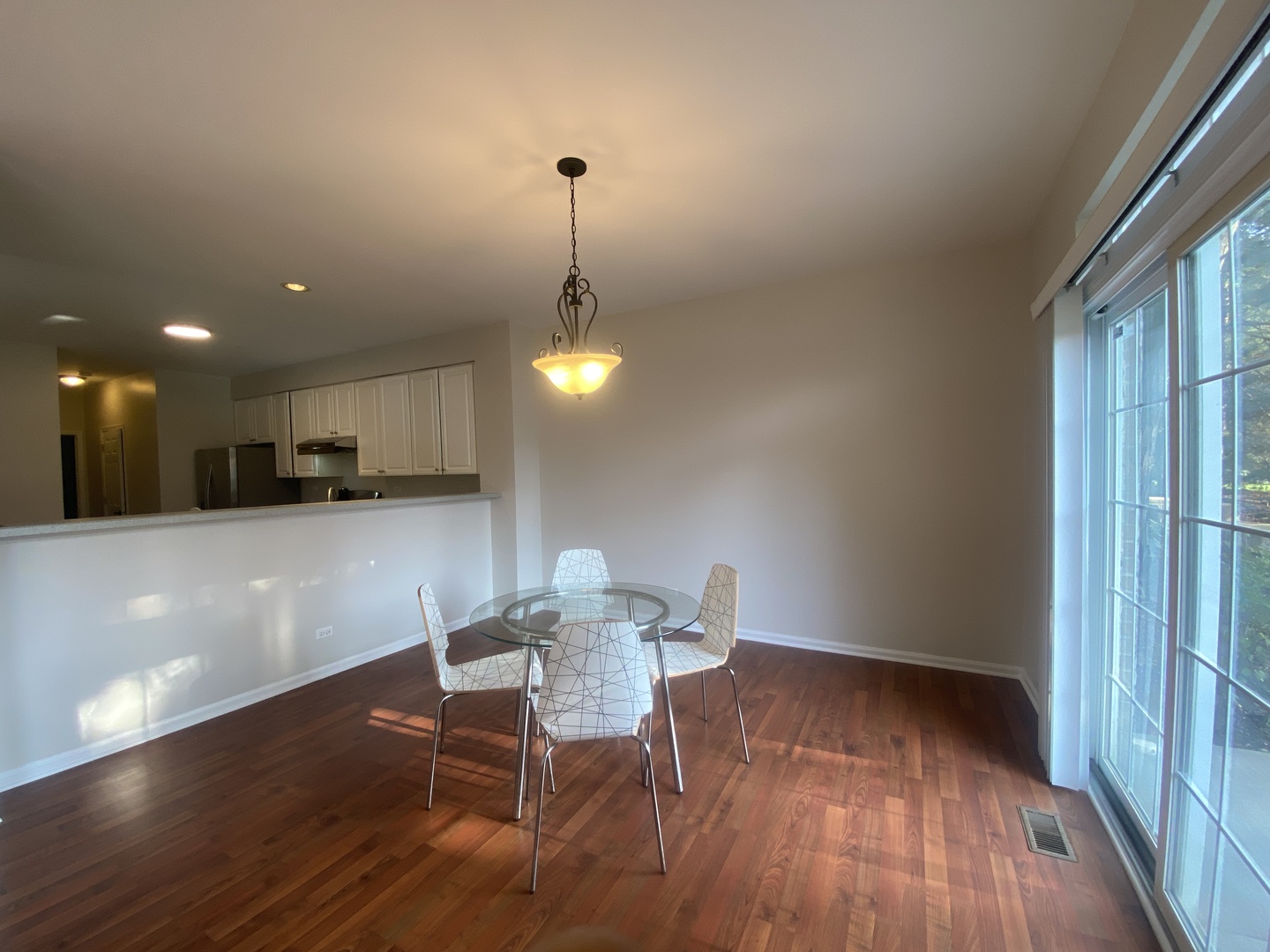 1298 Georgetown Way Property Photo 5