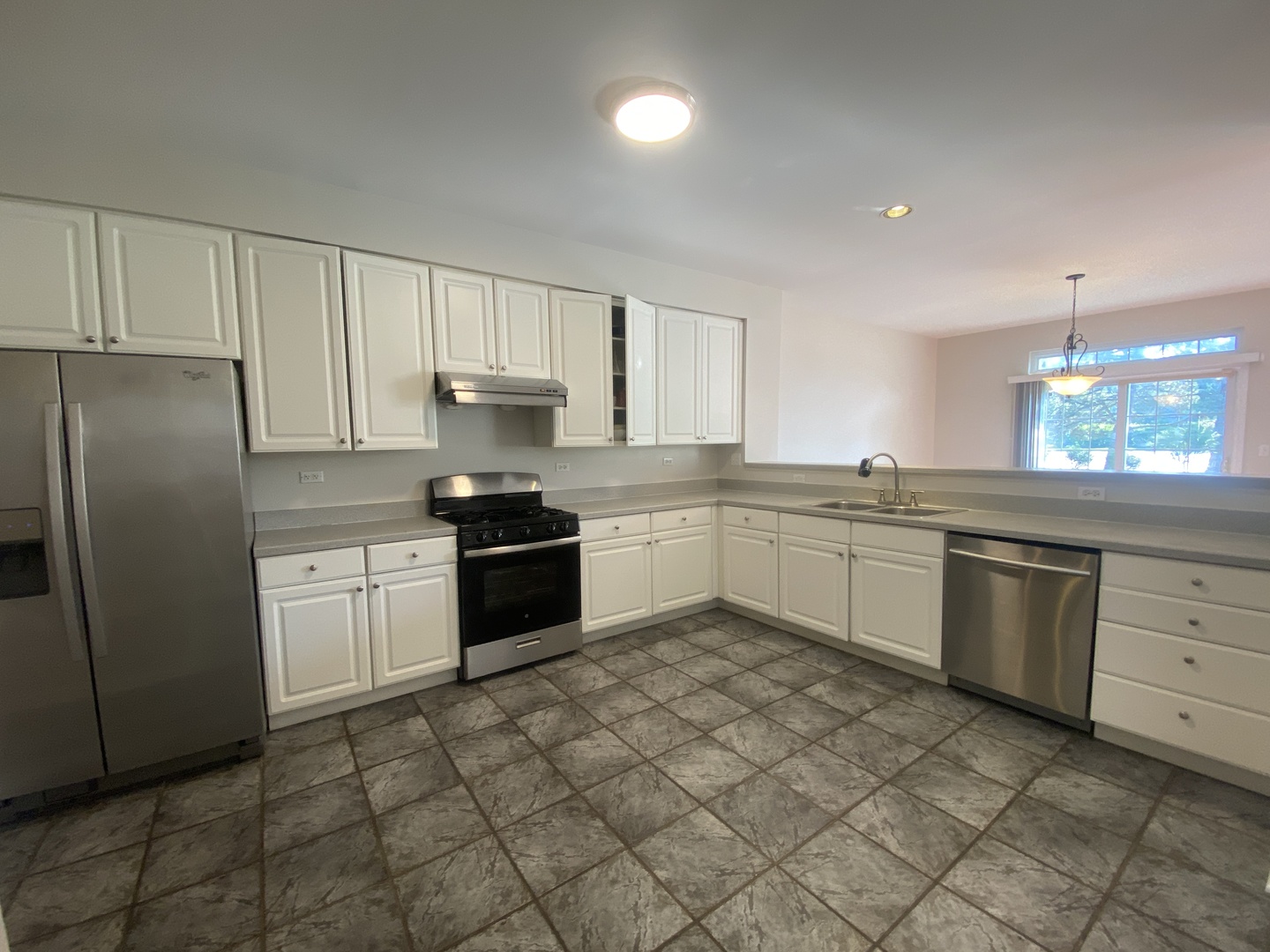 1298 Georgetown Way Property Photo 7
