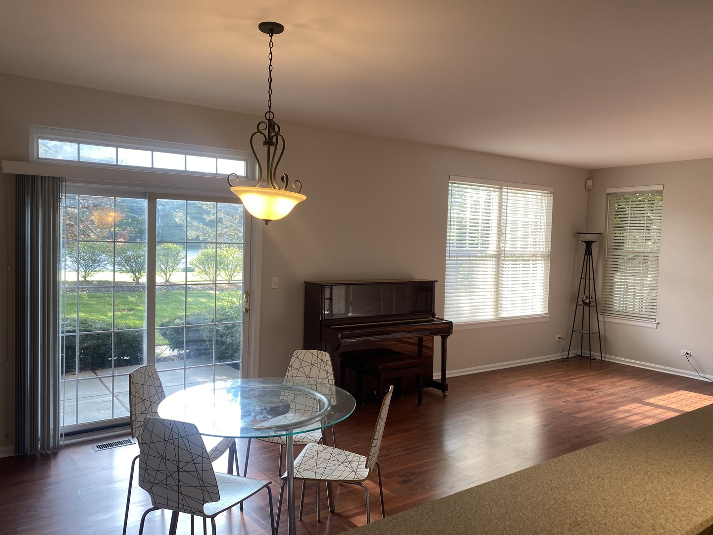 1298 Georgetown Way Property Photo 8