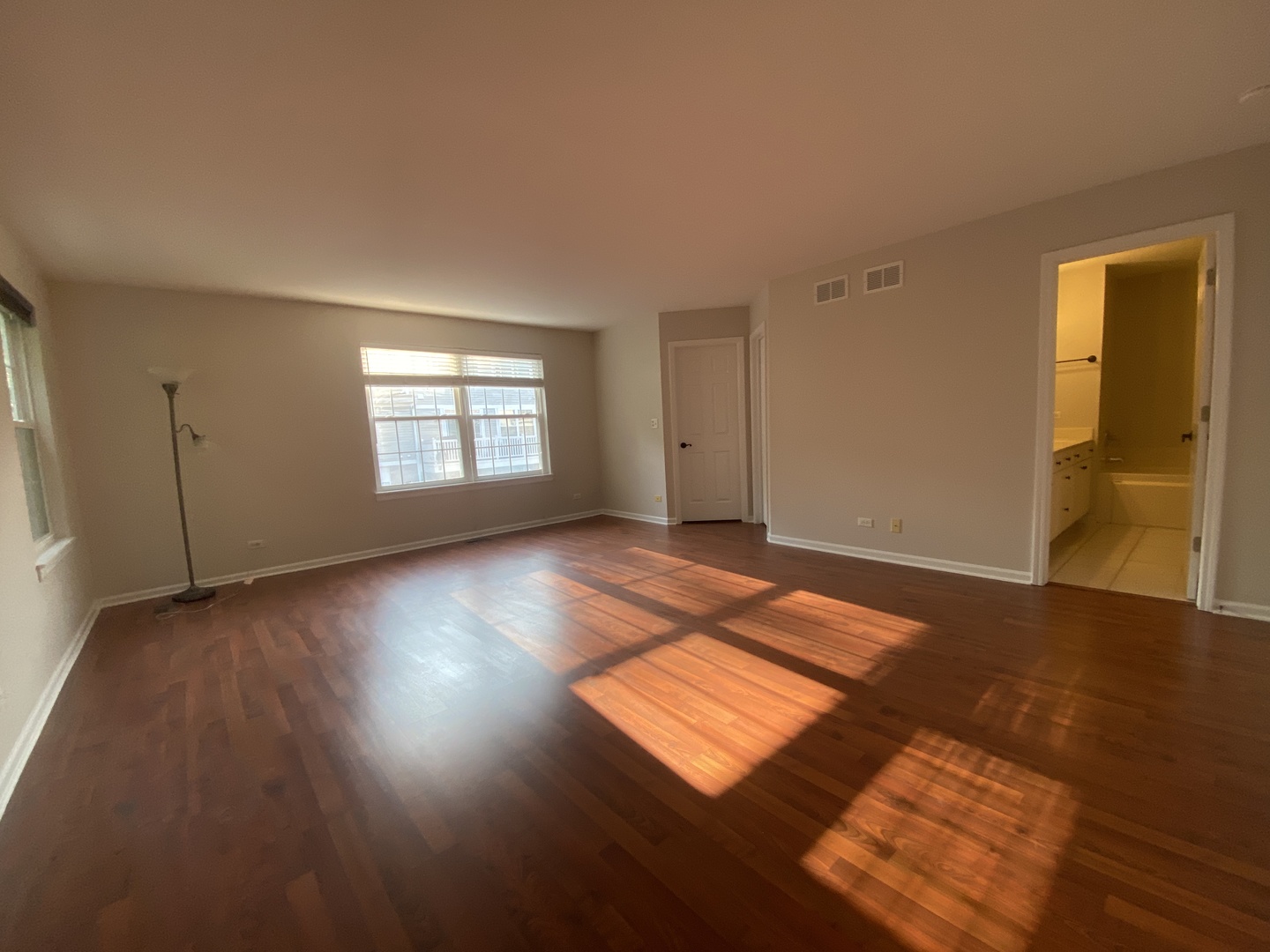 1298 Georgetown Way Property Photo 14