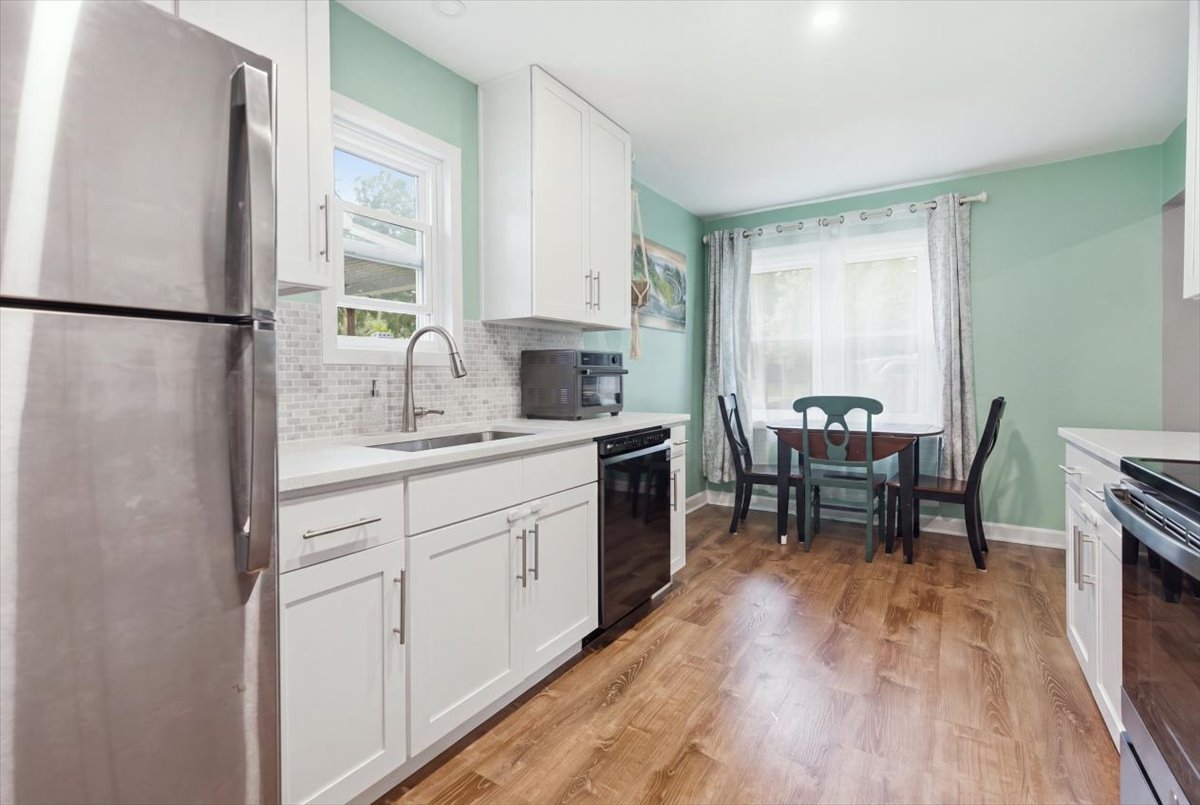 123 Independence Avenue Property Photo 15