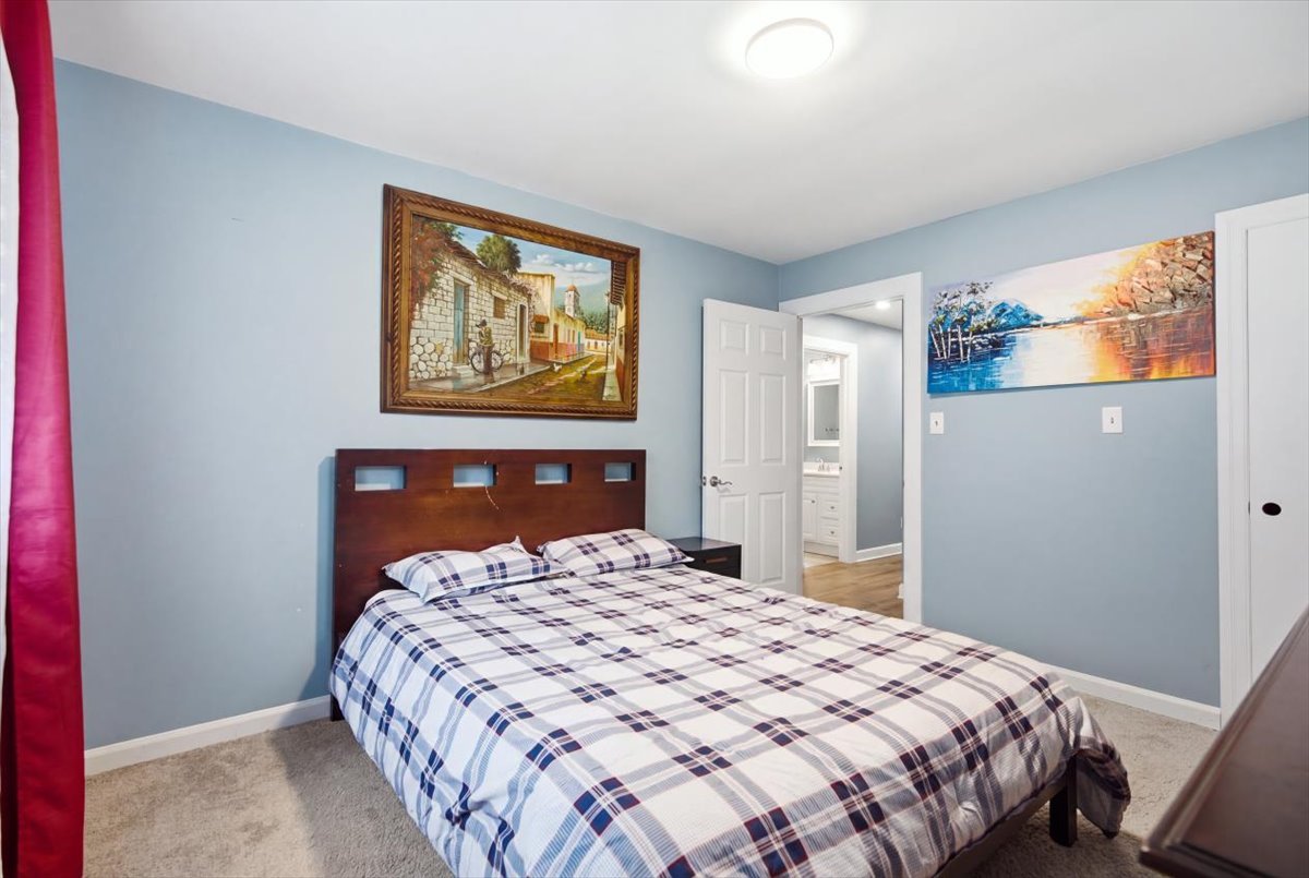 123 Independence Avenue Property Photo 20