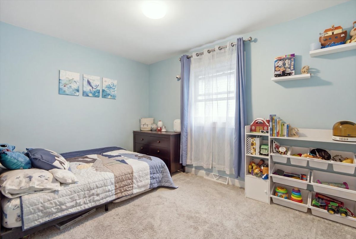 123 Independence Avenue Property Photo 22
