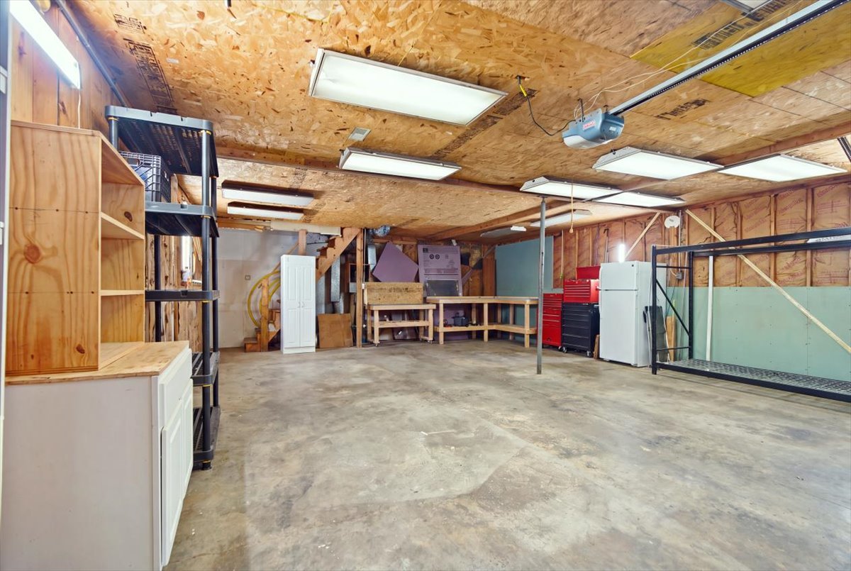 123 Independence Avenue Property Photo 28