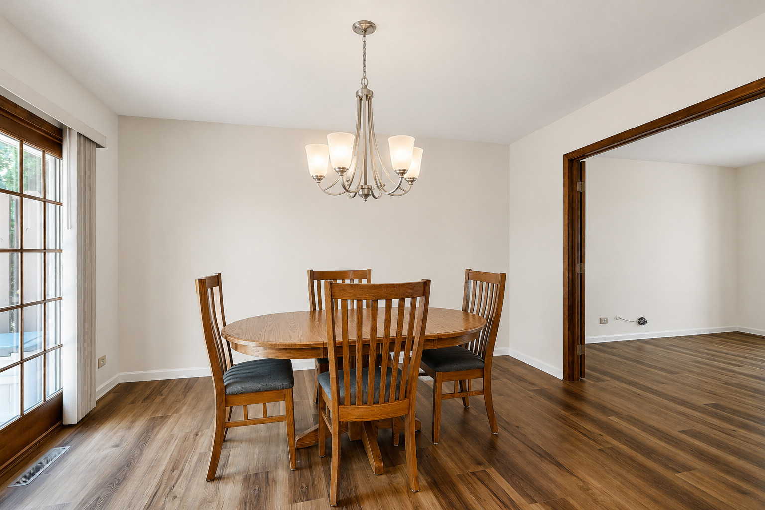 15231 S Meadow Lane Property Photo 6