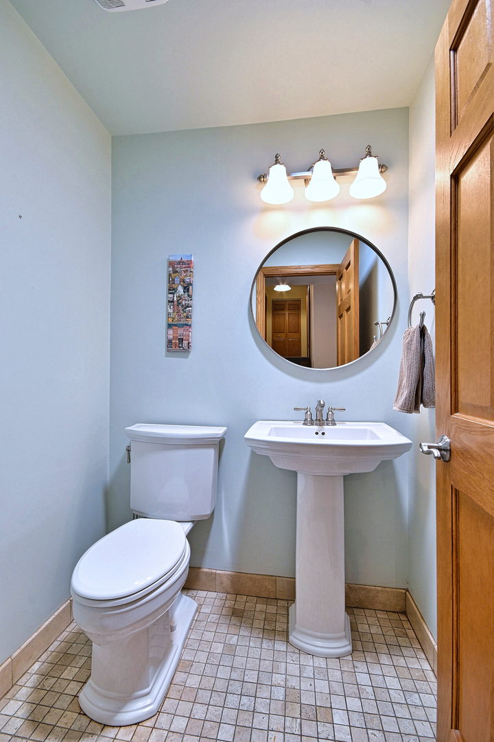 15231 S Meadow Lane Property Photo 10