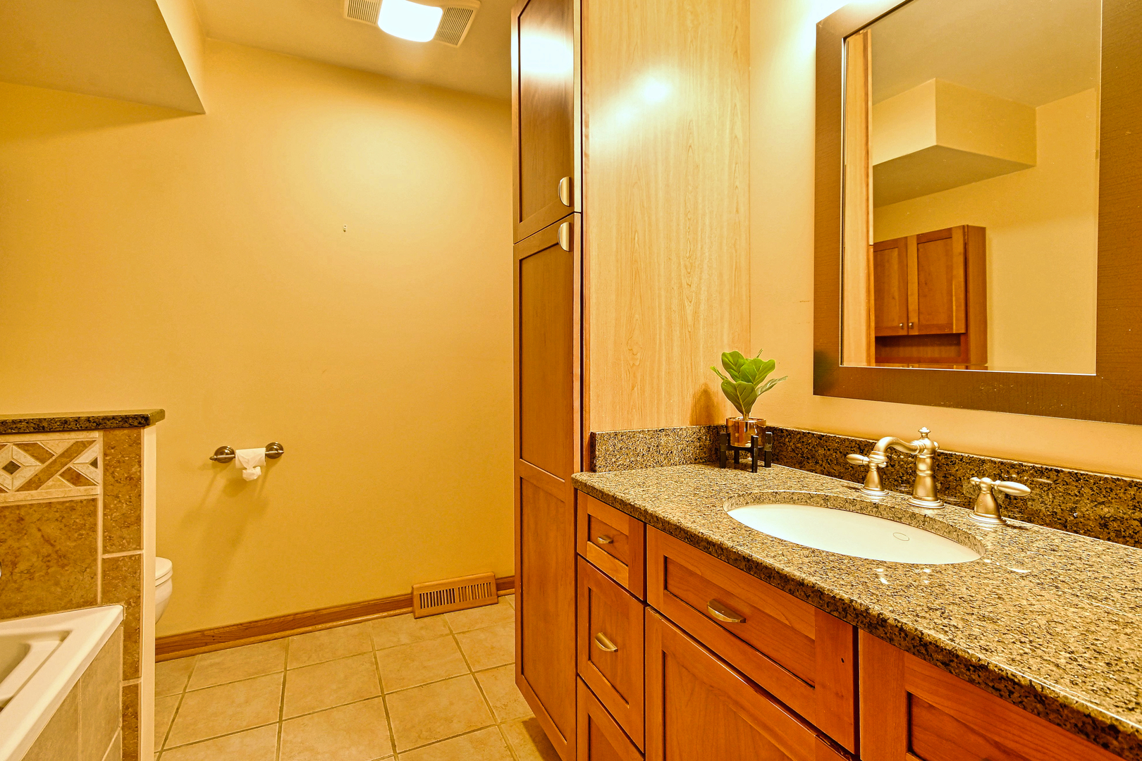 15231 S Meadow Lane Property Photo 14