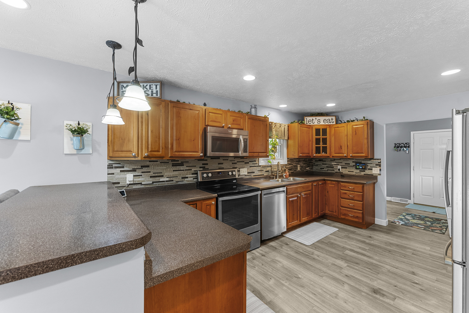 2260 Tara Lane Property Photo 7