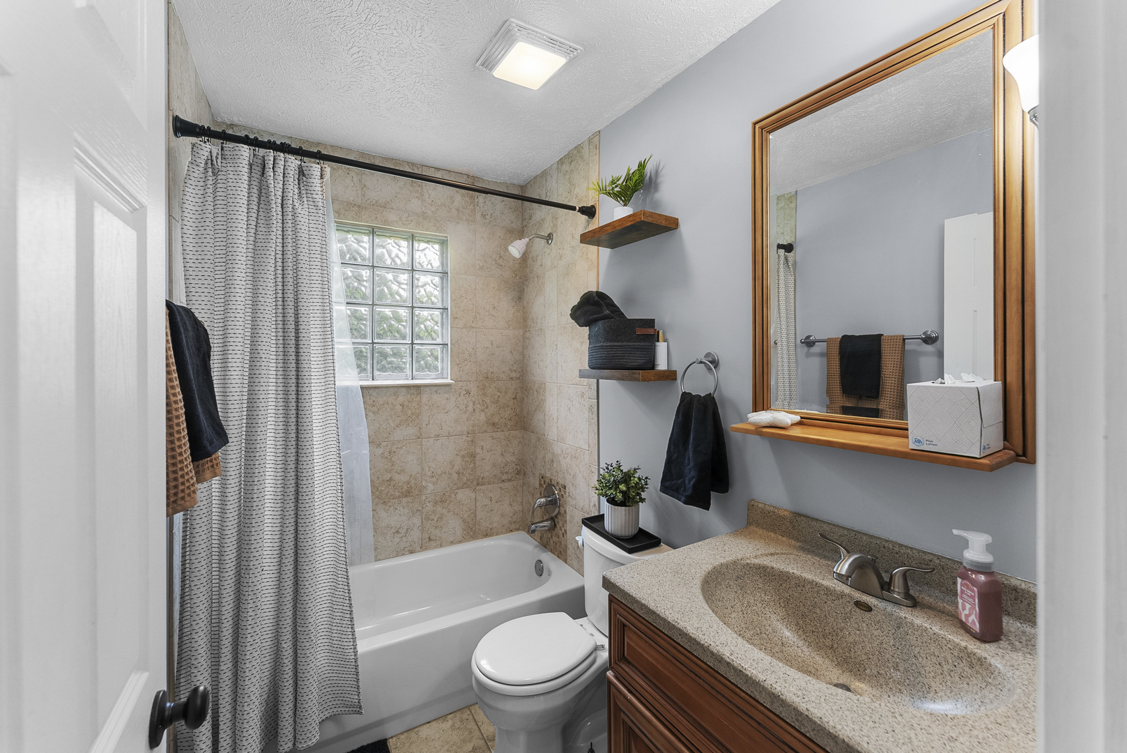 2260 Tara Lane Property Photo 19