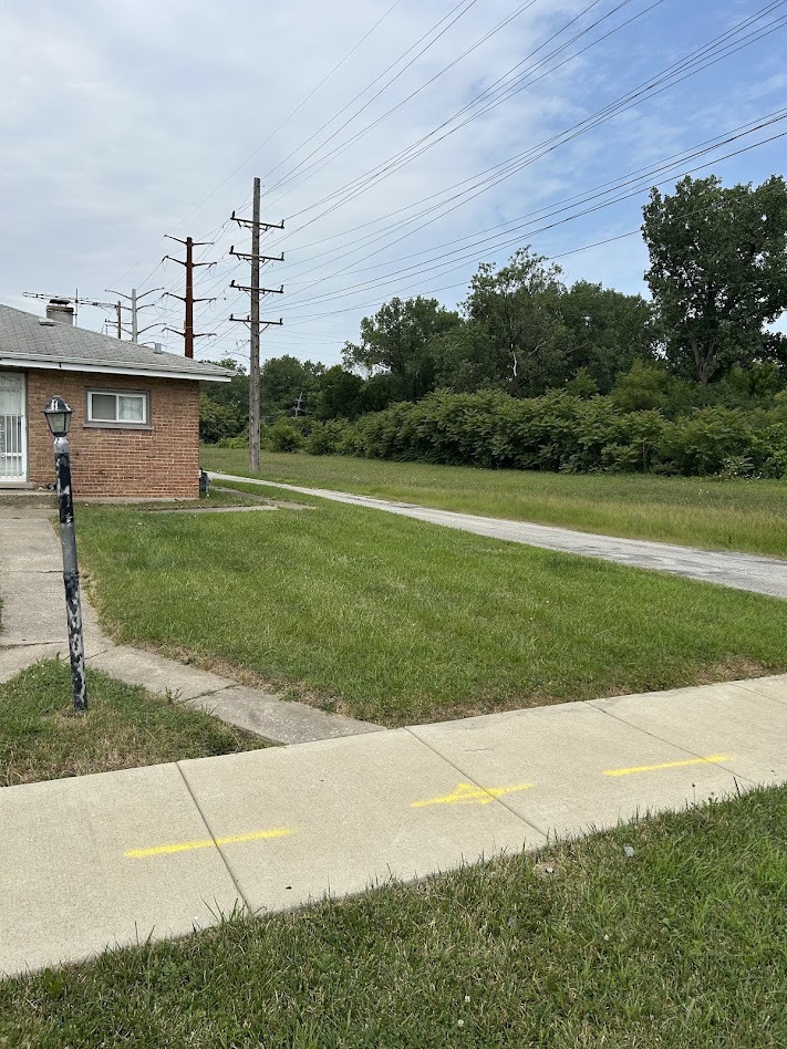16112 Wolcott Avenue Property Photo 3