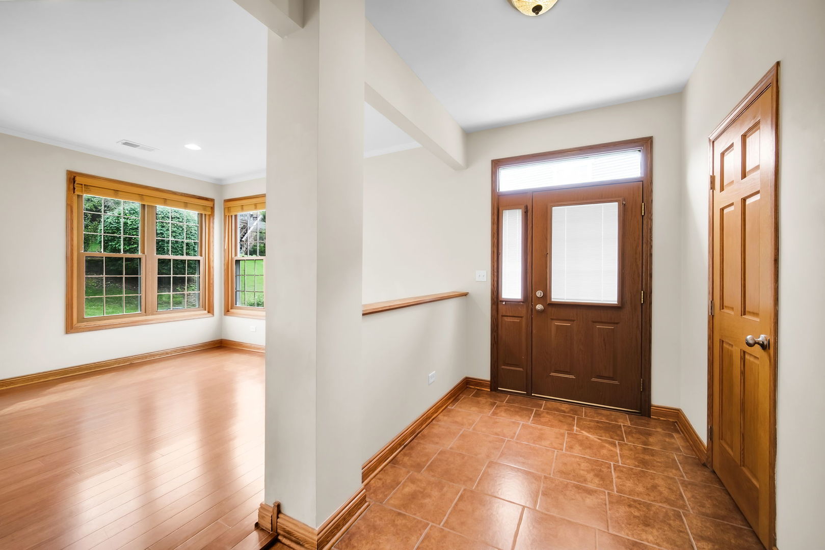 2025 S Lincoln Avenue Property Photo 6