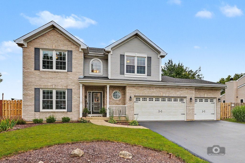 437 Raintree Drive Property Photo 1