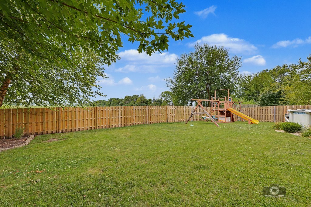 437 Raintree Drive Property Photo 34