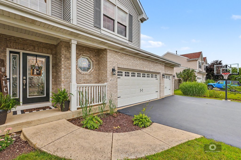 437 Raintree Drive Property Photo 45