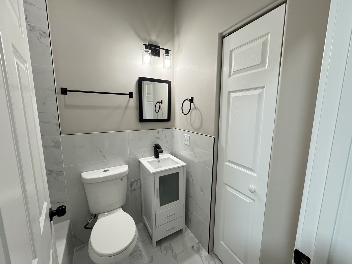 543 E 43rd Street 3w Property Photo 9