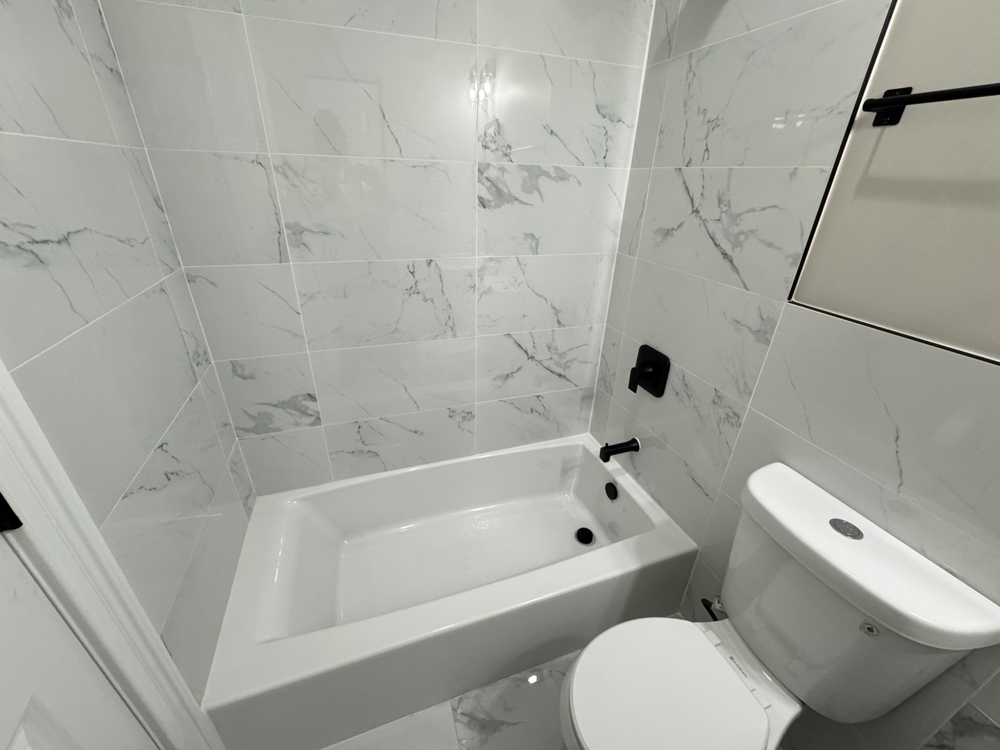 543 E 43rd Street 3w Property Photo 15