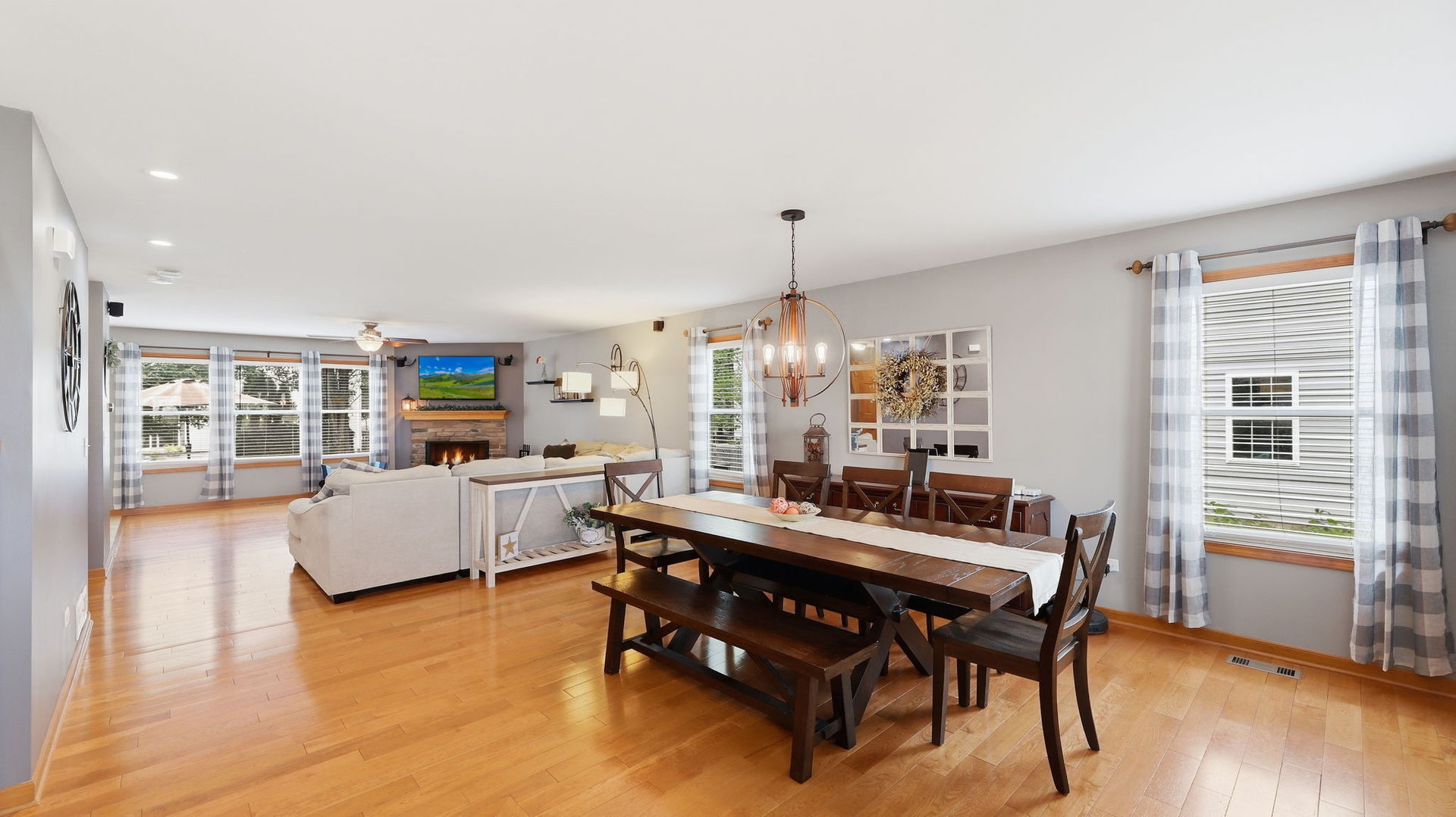 1140 Blackberry Creek Drive Property Photo 3