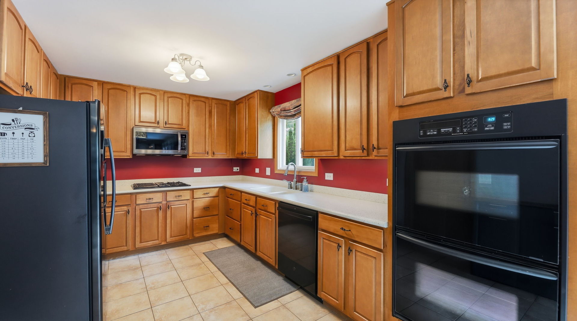 1140 Blackberry Creek Drive Property Photo 8