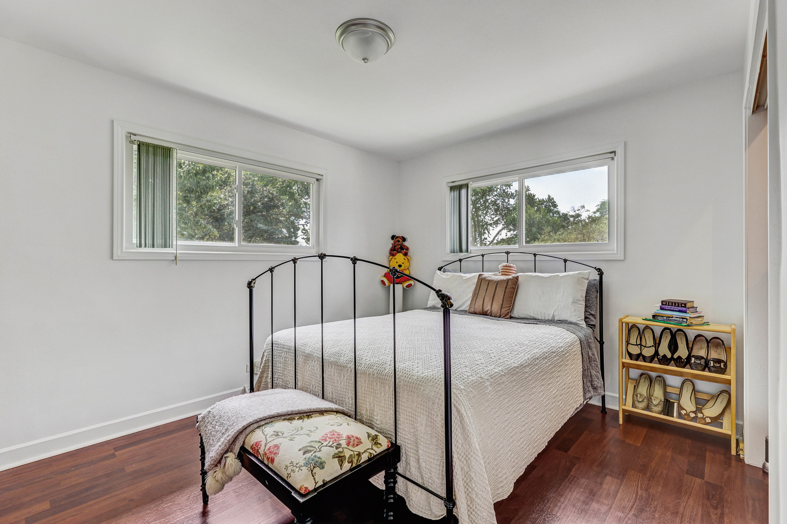 9648 N Kostner Avenue Property Photo 18
