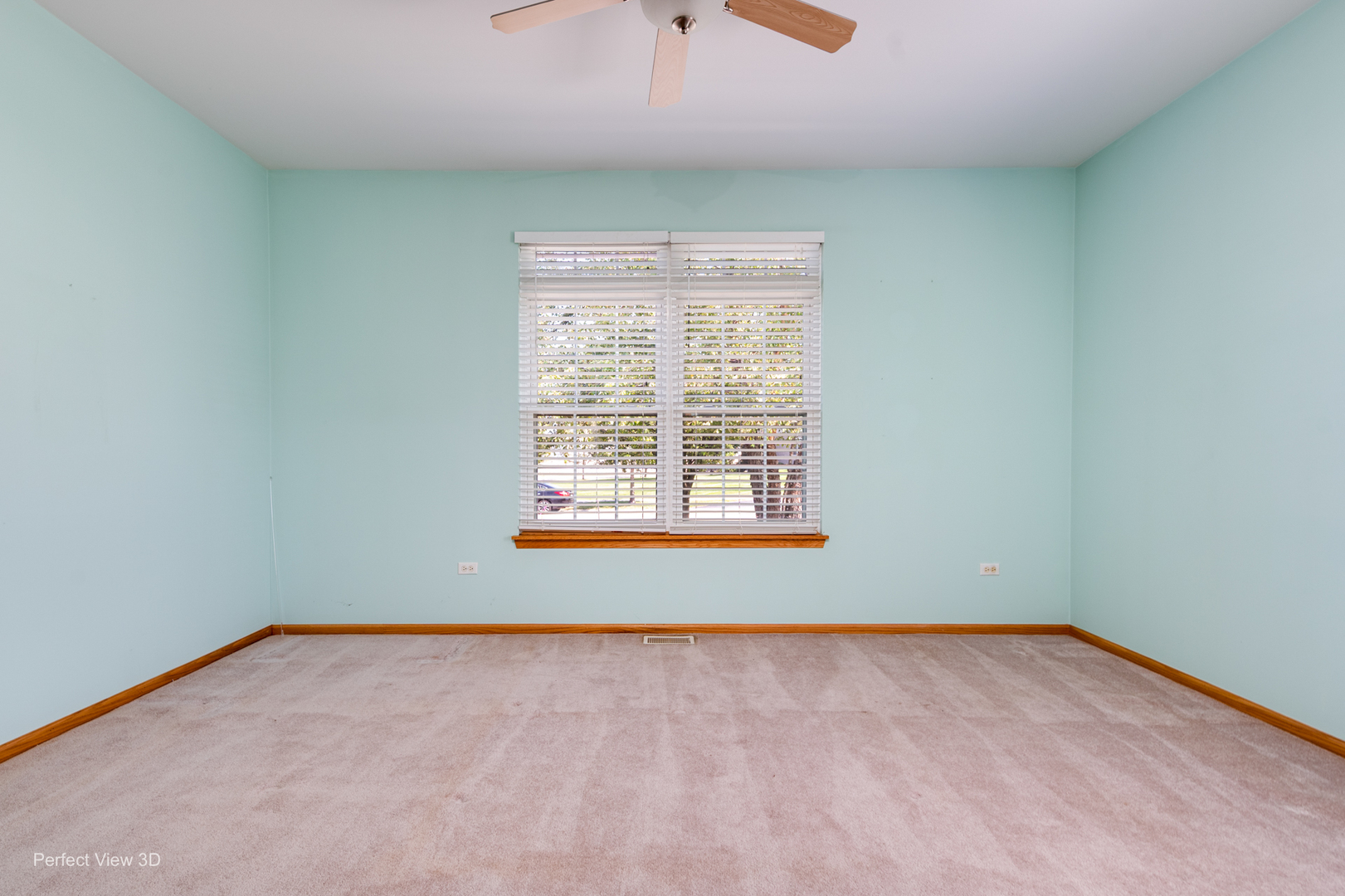 19226 Crescent Drive Property Photo 19