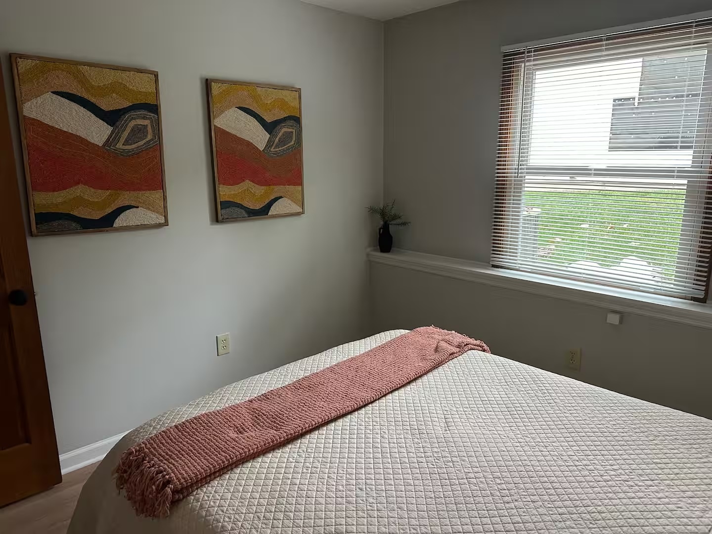 131 Newberry Avenue 1s Property Photo 5