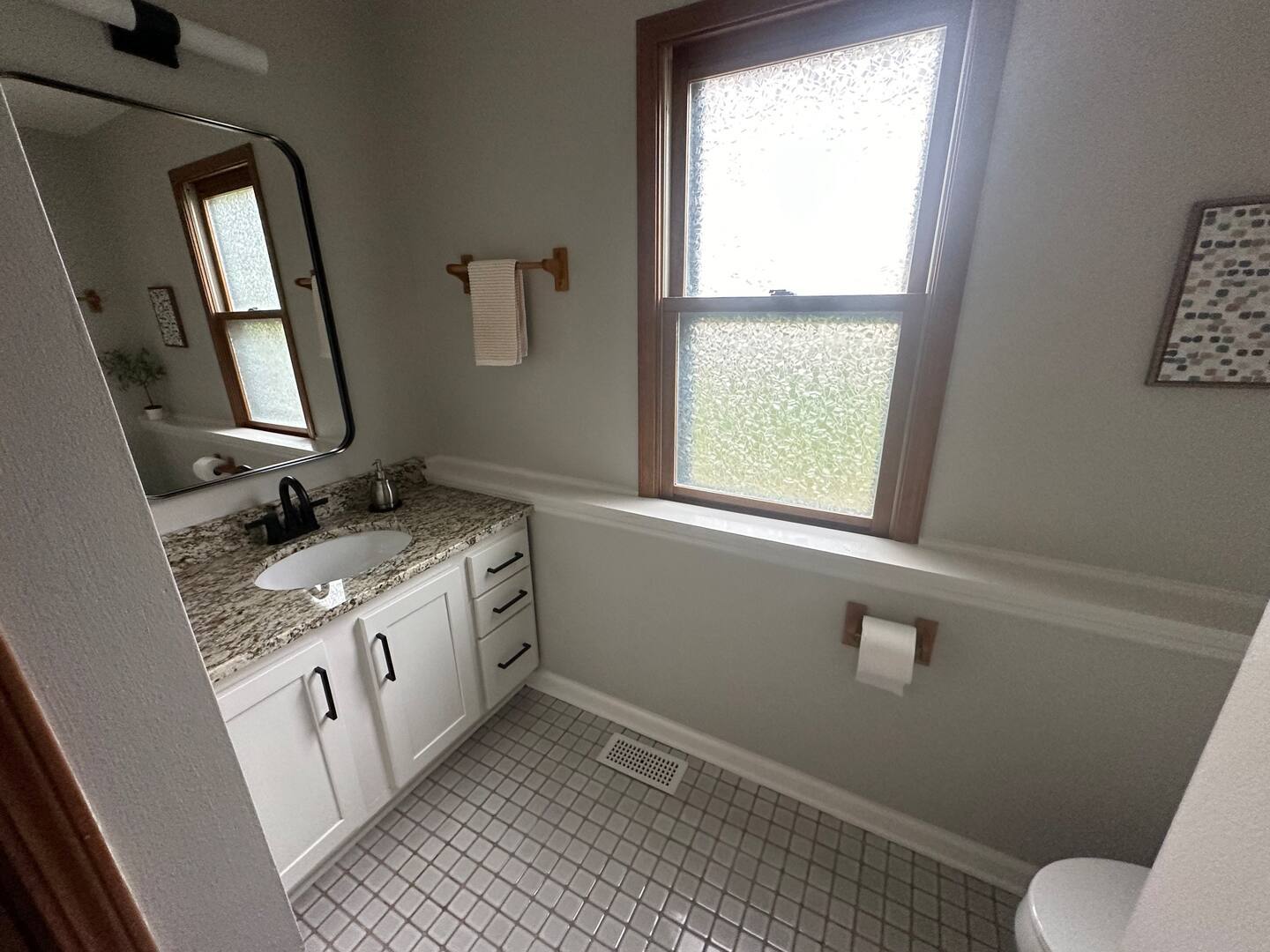 131 Newberry Avenue 1s Property Photo 9