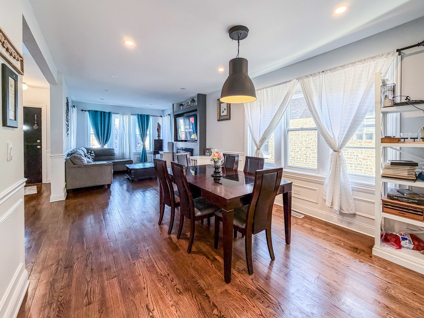 2436 Grove Avenue Property Photo 8