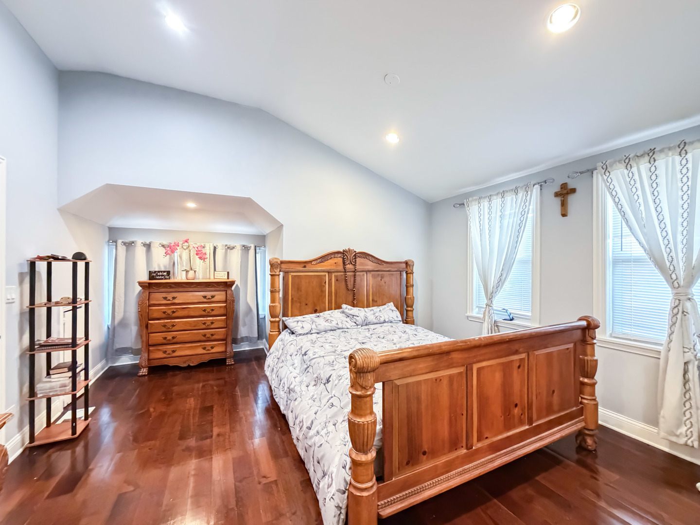 2436 Grove Avenue Property Photo 15