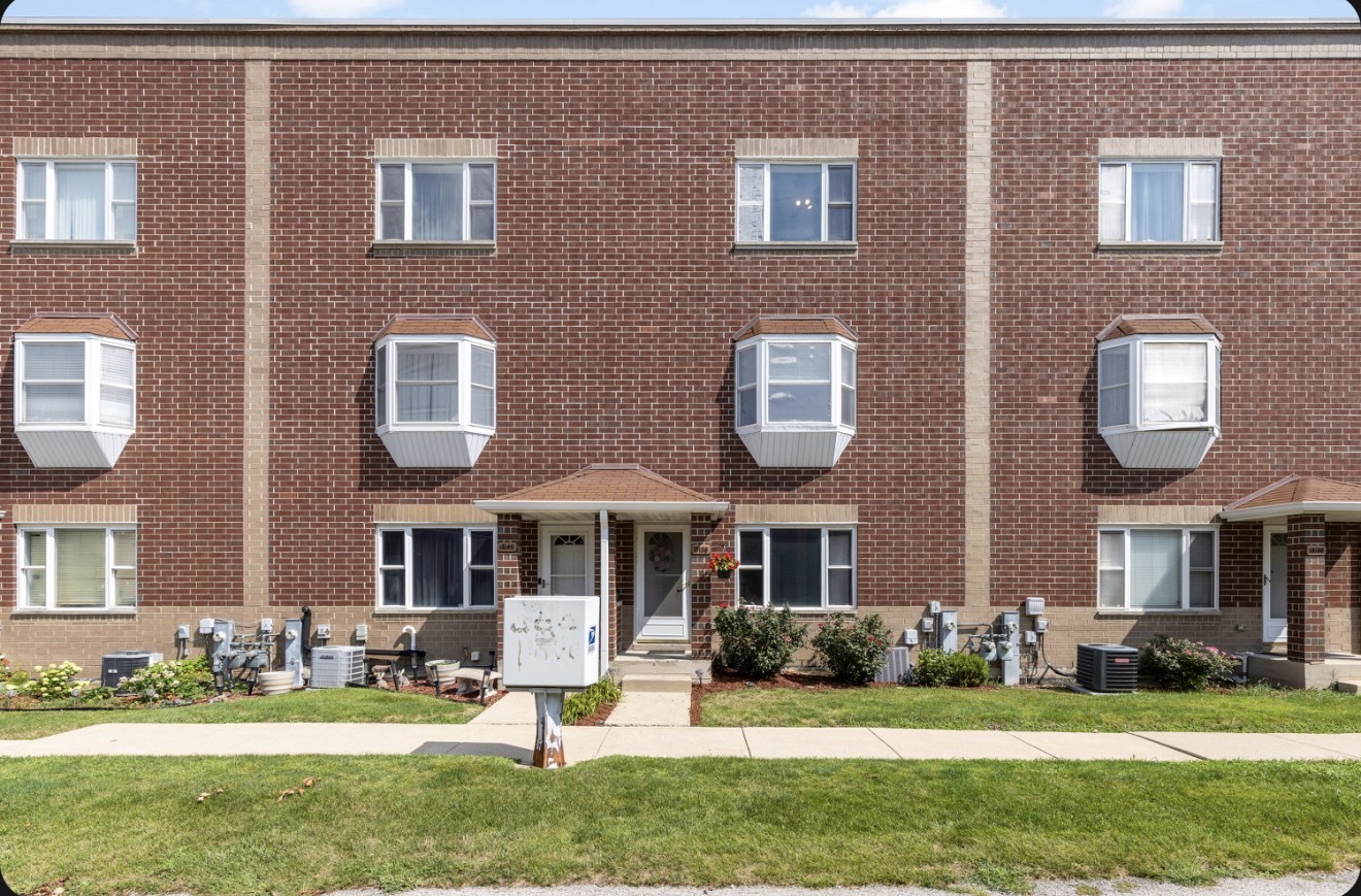 18138 Martin Avenue Property Photo 3