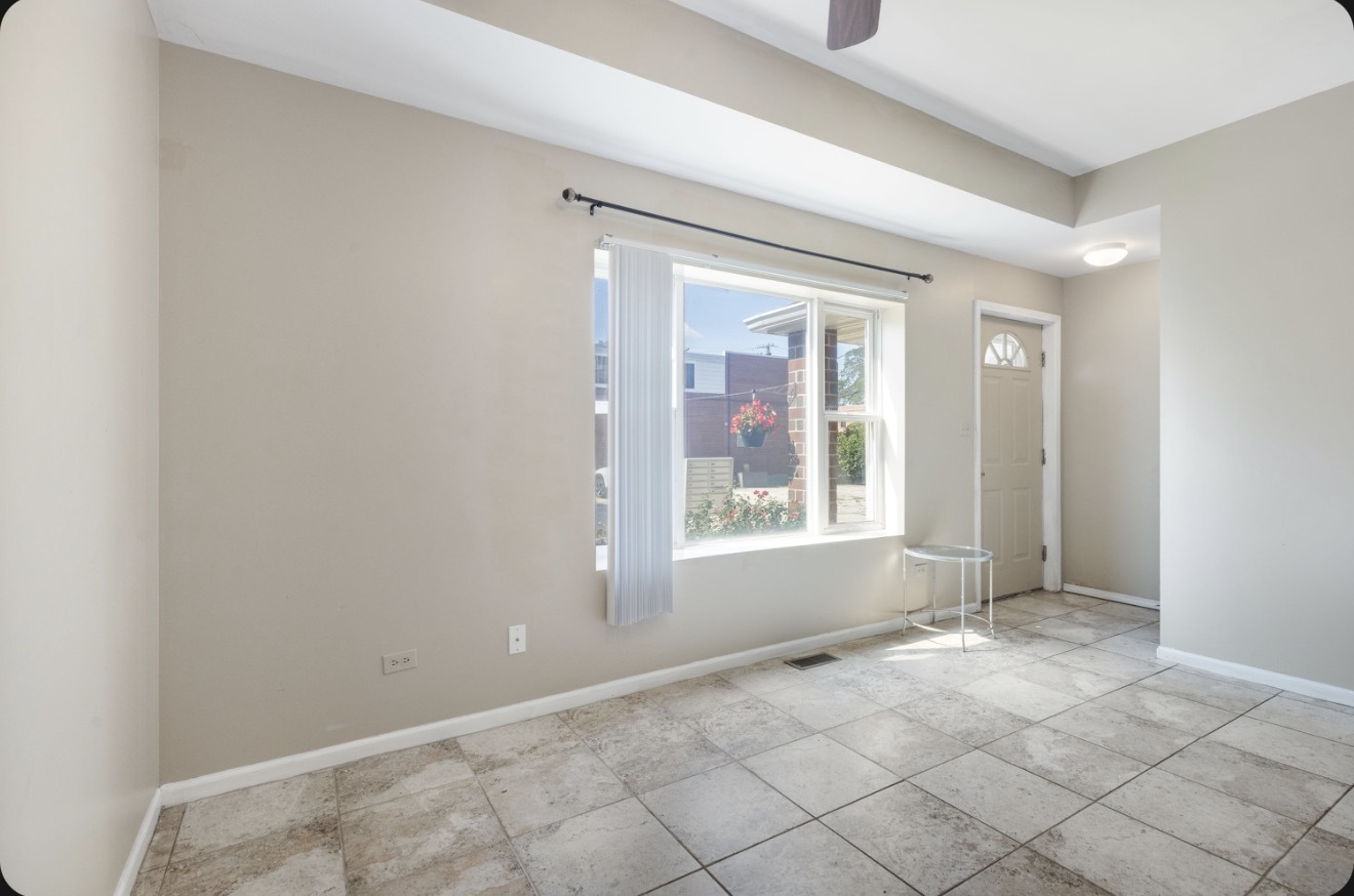 18138 Martin Avenue Property Photo 4