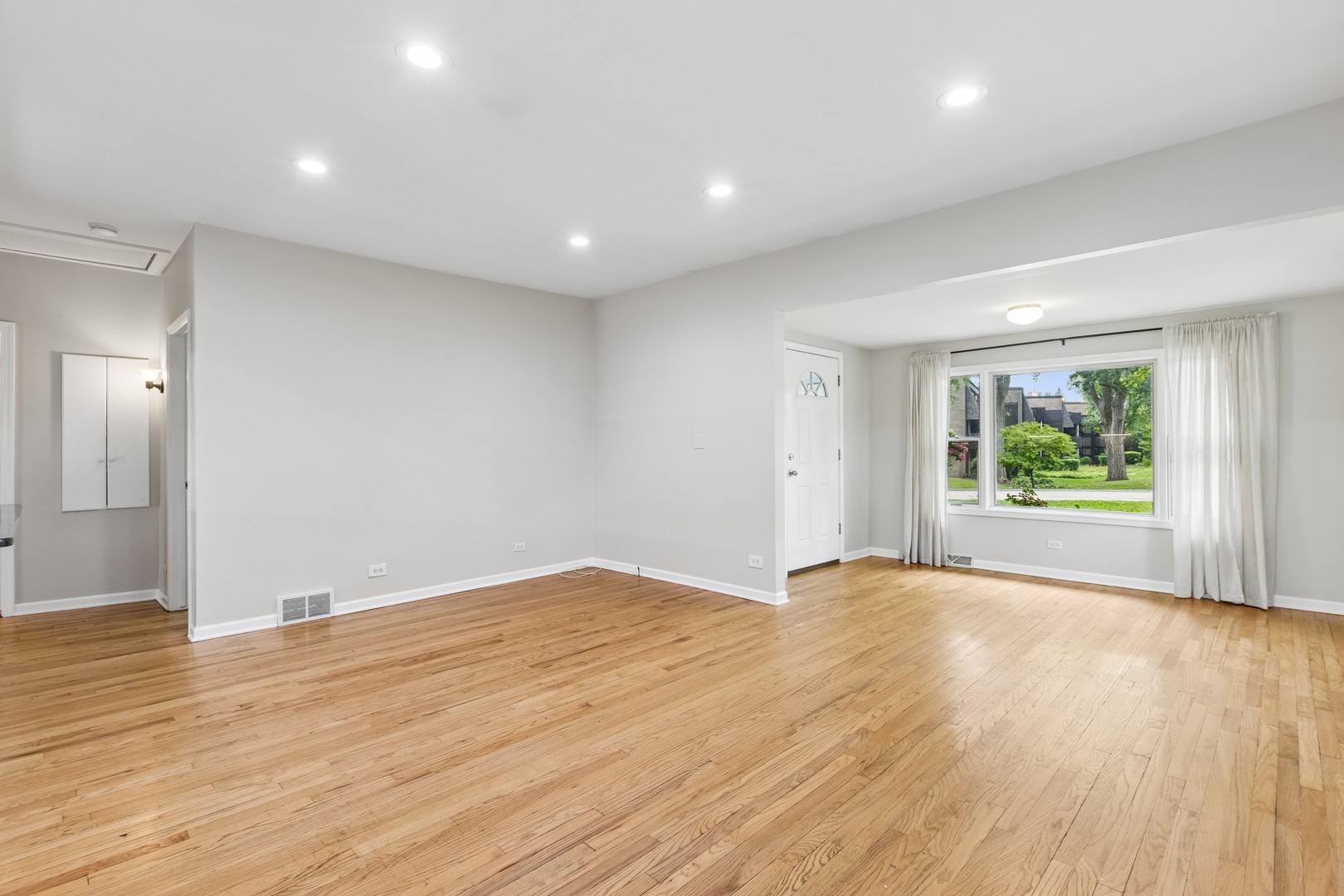 255 Happ Road Property Photo 7