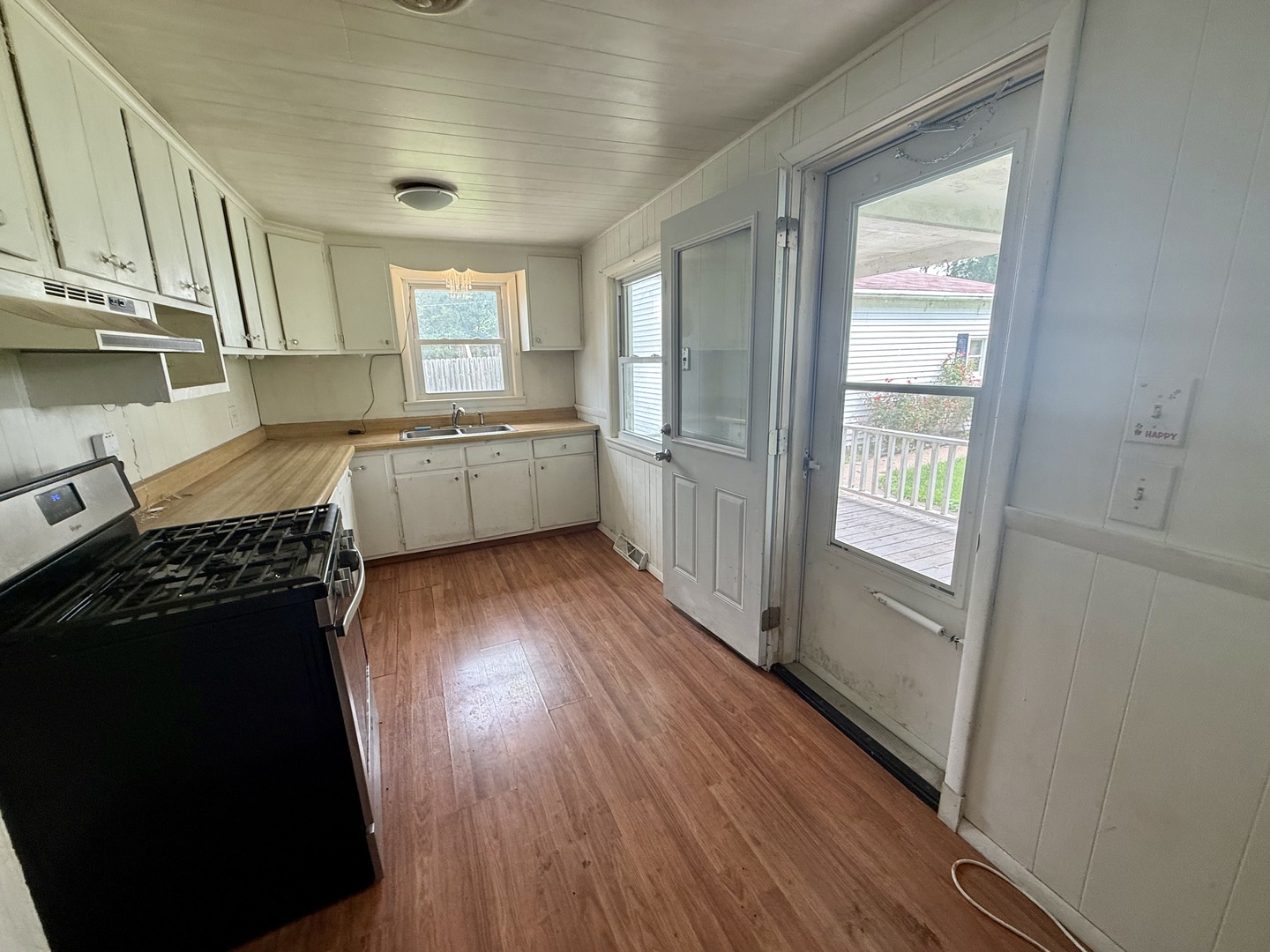 615 5th Street Property Photo 8
