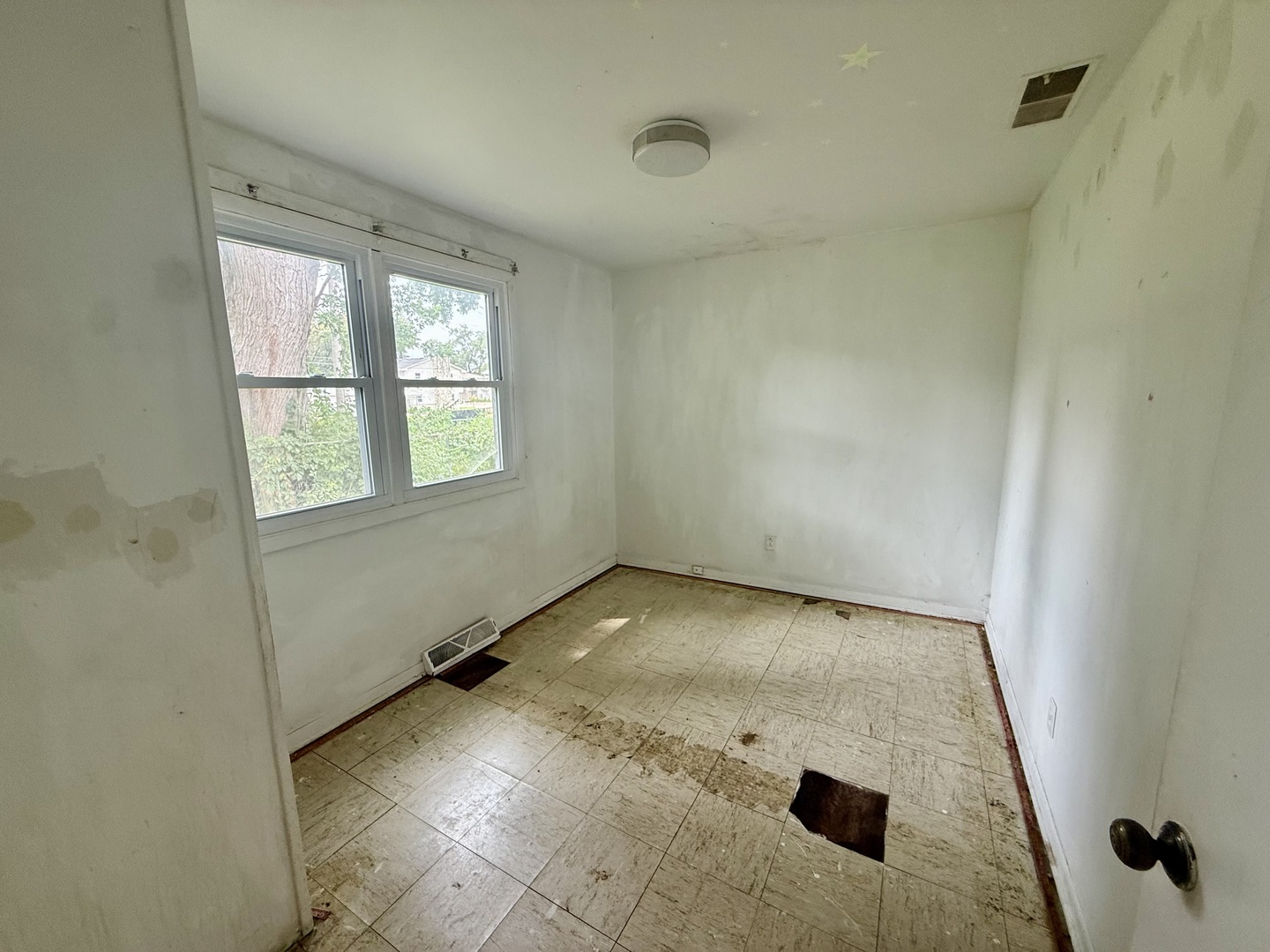 615 5th Street Property Photo 16