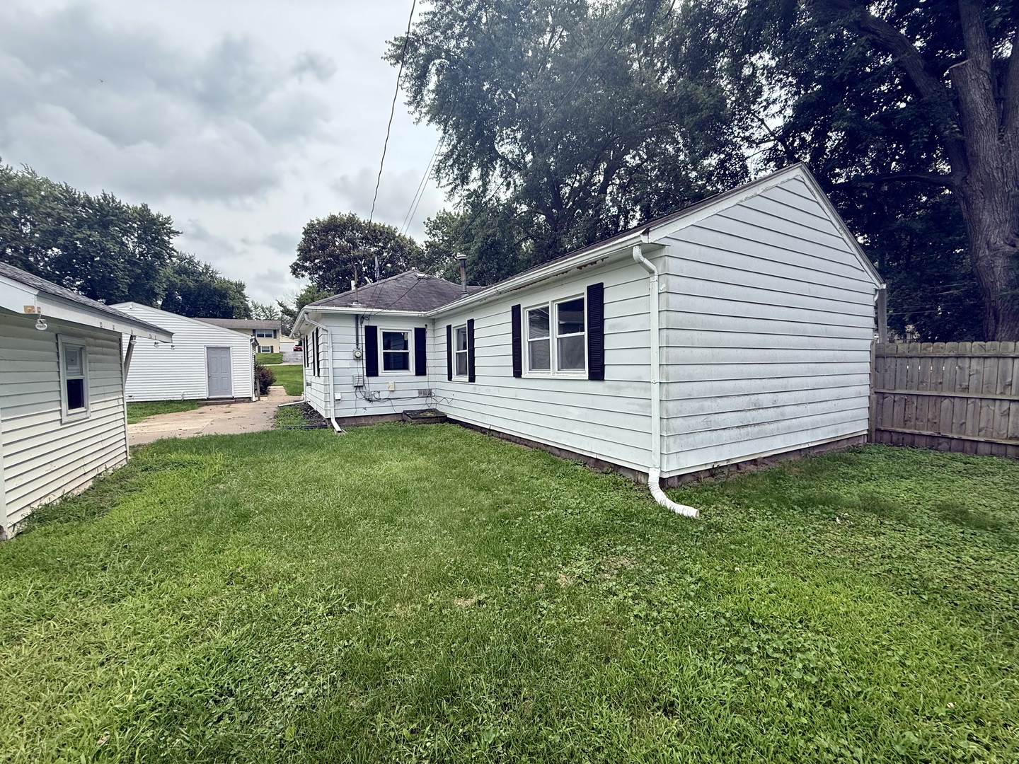 615 5th Street Property Photo 23