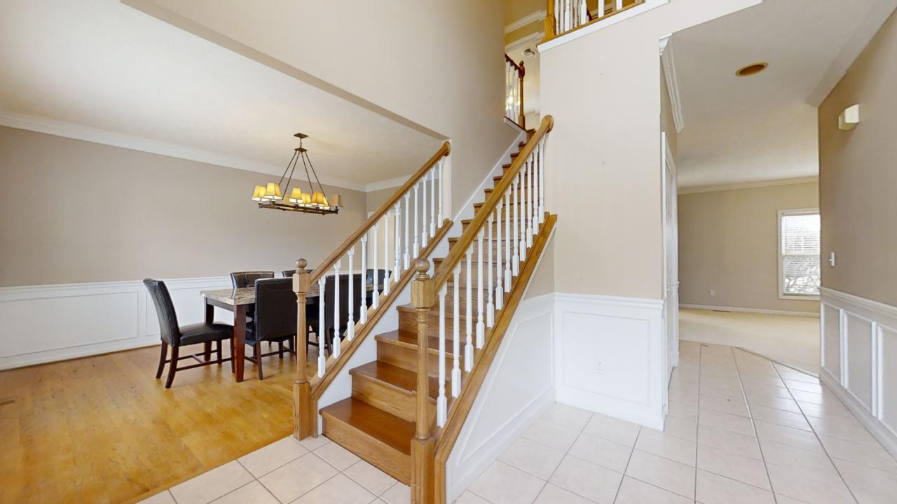 2107 Crossgate Court Property Photo 4