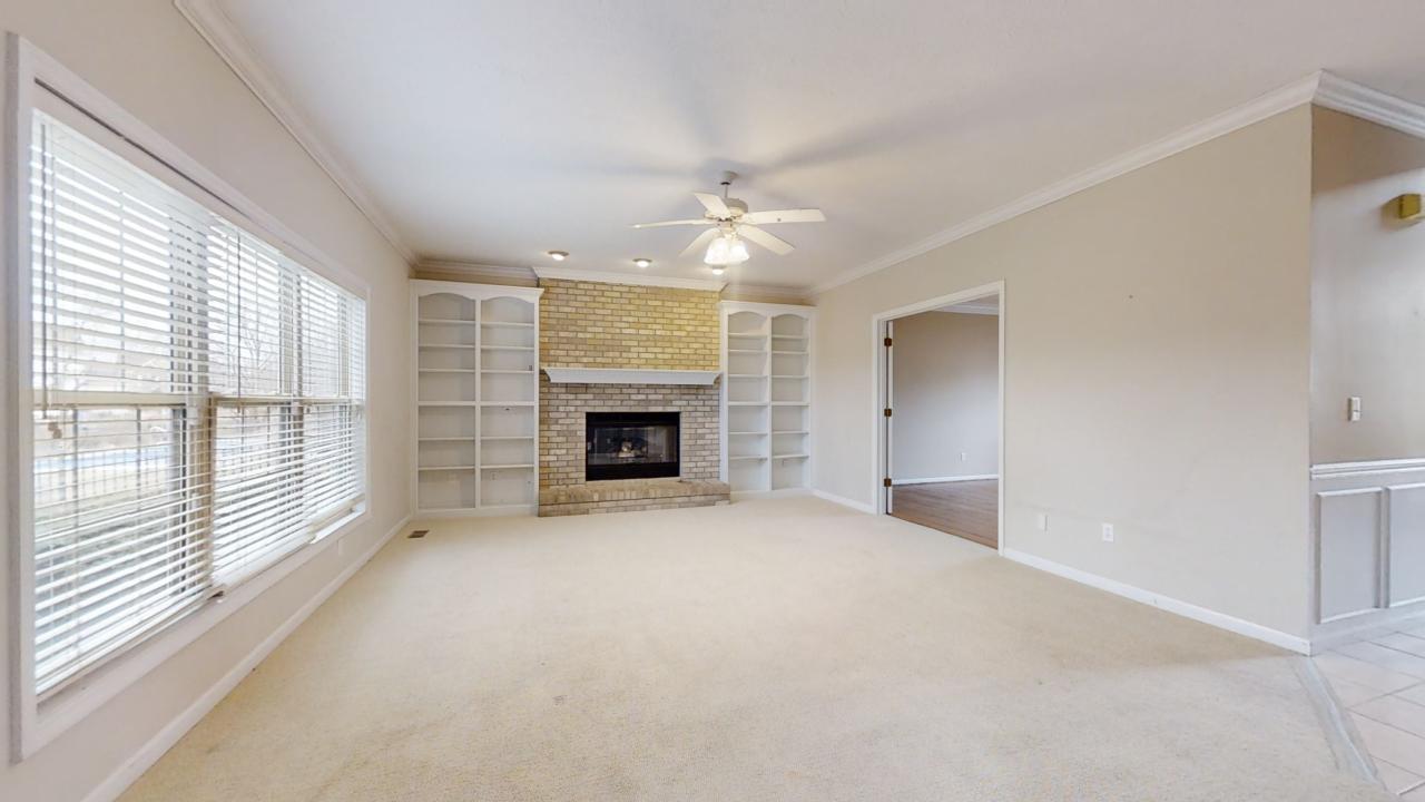 2107 Crossgate Court Property Photo 10