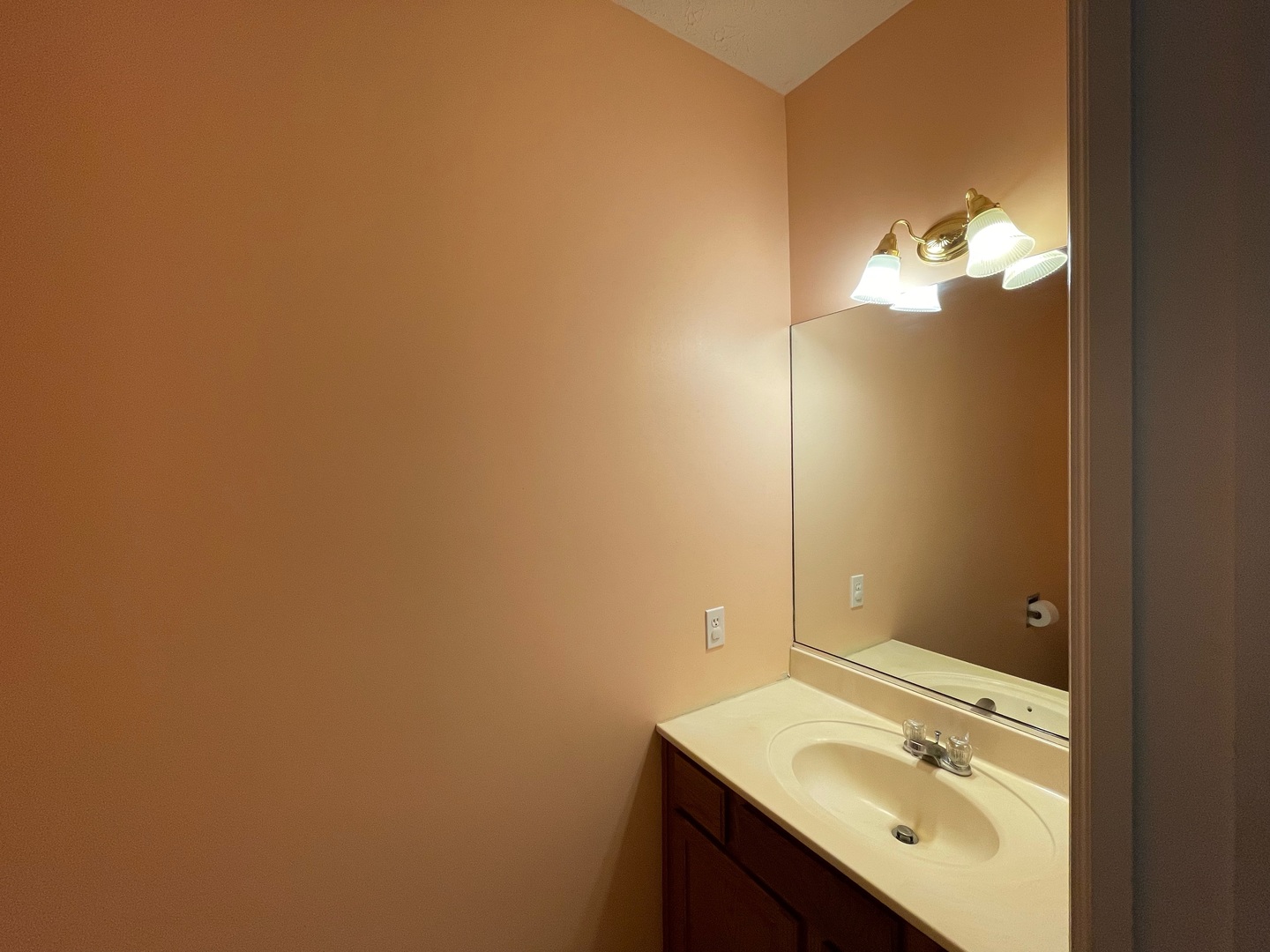 2107 Crossgate Court Property Photo 28