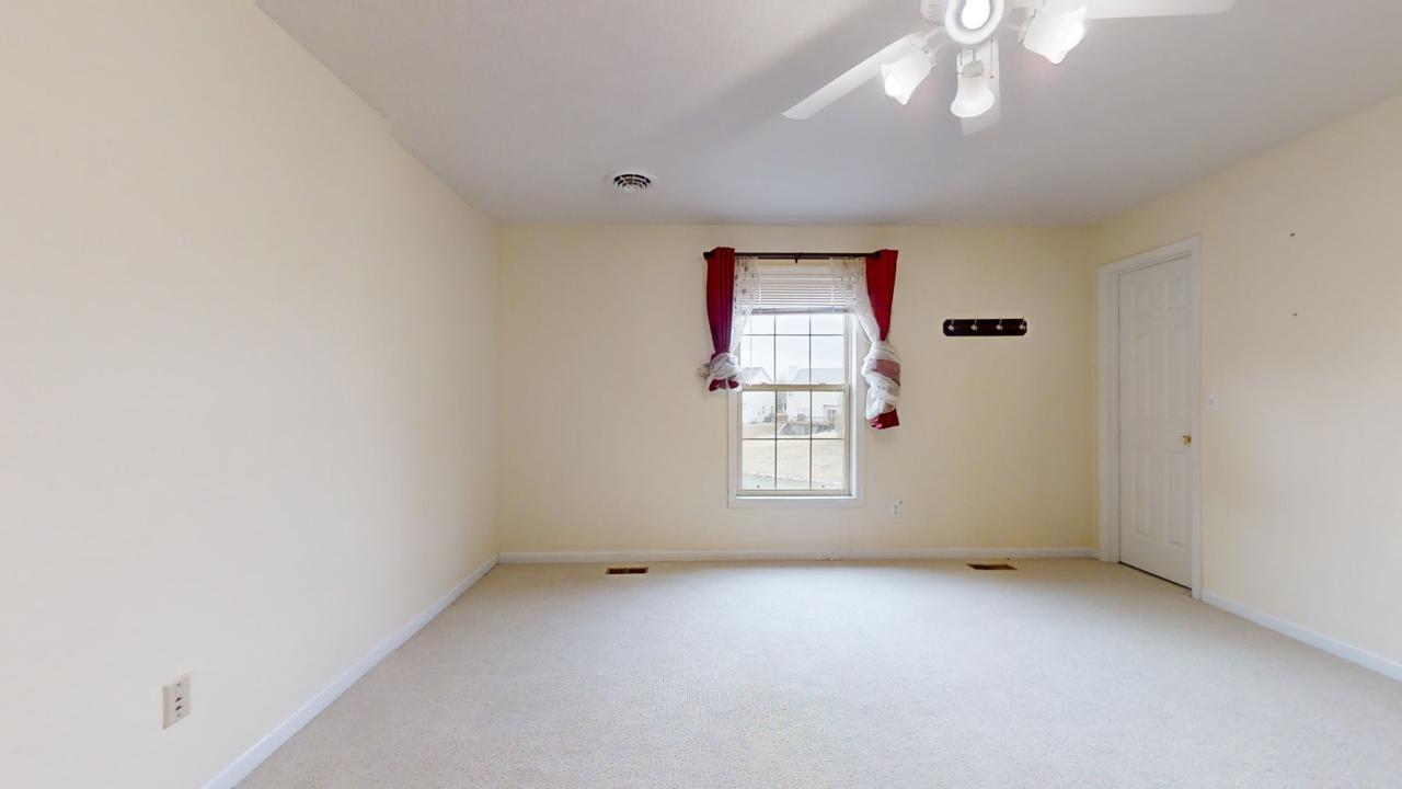 2107 Crossgate Court Property Photo 43