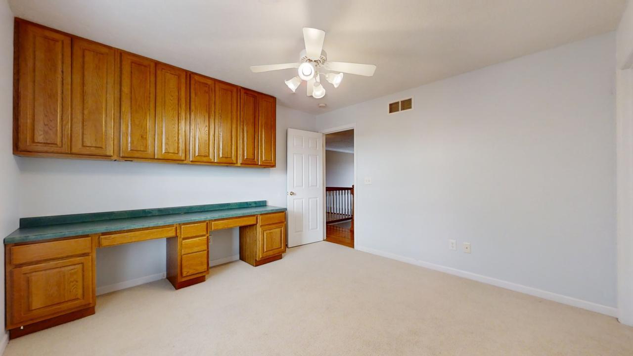2107 Crossgate Court Property Photo 45