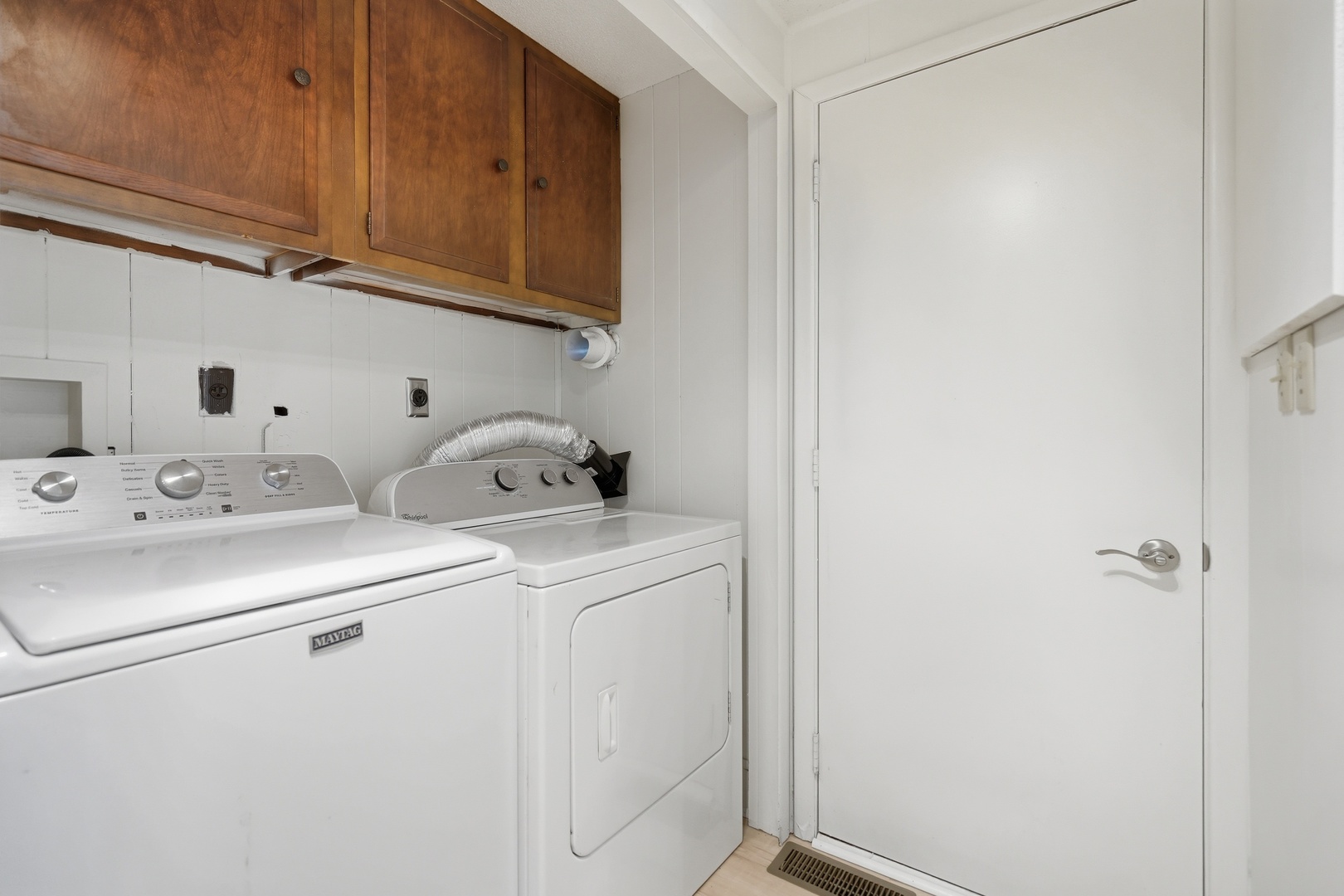 1110 8th Street Property Photo 14
