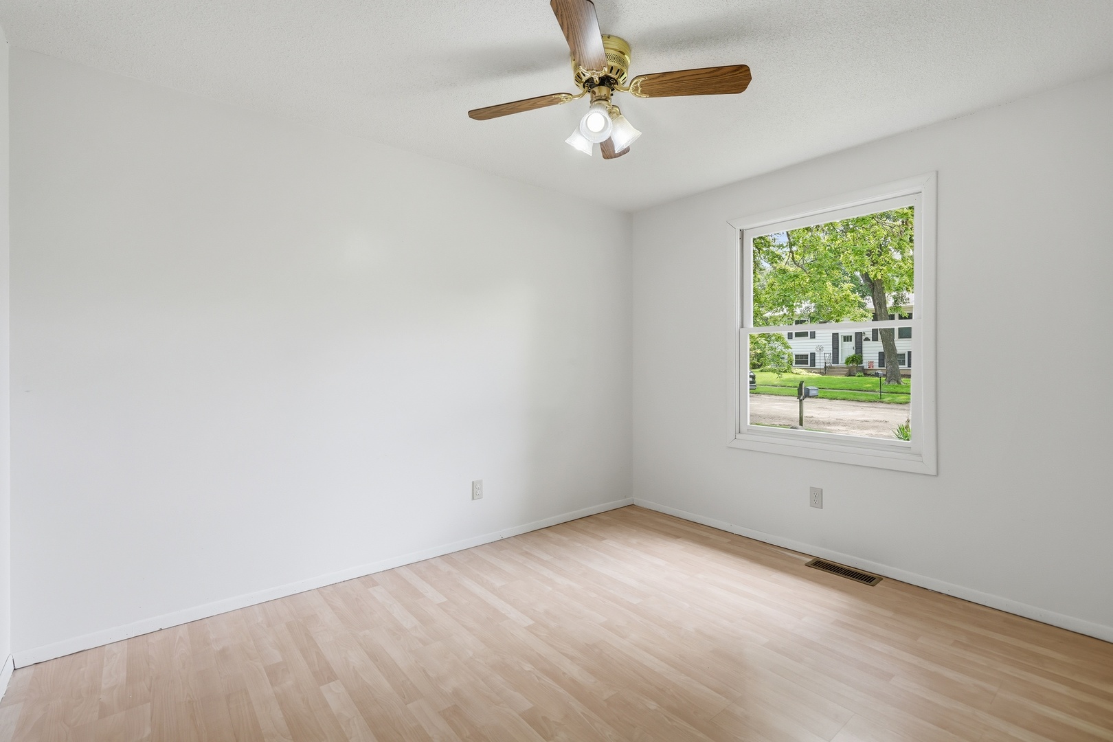 1110 8th Street Property Photo 20