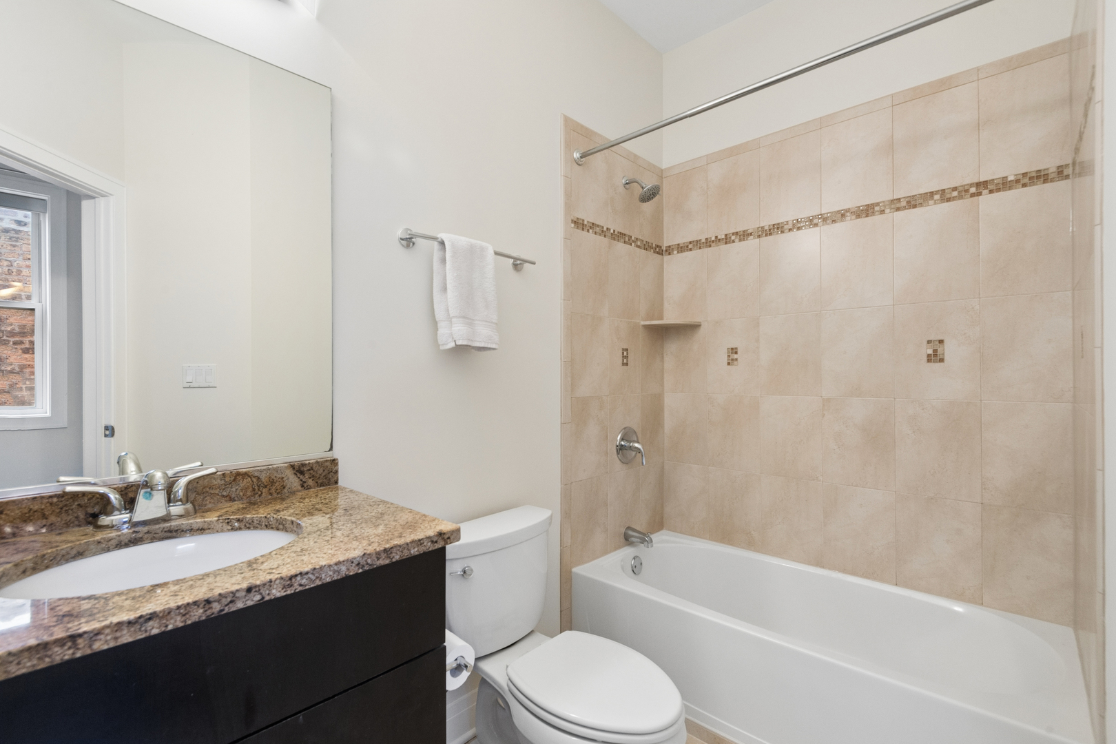5945 N Campbell Avenue 3 Property Photo 14
